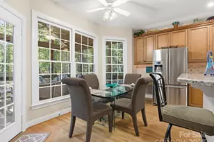 9421 Briarwick Ln, Charlotte, NC 28277 - Photo 11