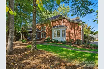 9421 Briarwick Lane, Charlotte, NC 28277 - Photo 43