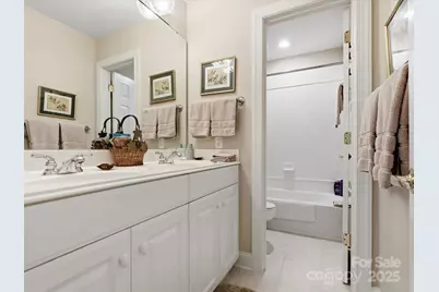 9421 Briarwick Lane, Charlotte, NC 28277 - Photo 33