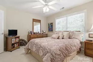 9421 Briarwick Ln, Charlotte, NC 28277 - Photo 31