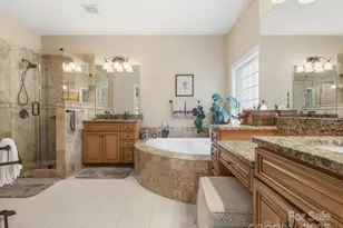 9421 Briarwick Ln, Charlotte, NC 28277 - Photo 23