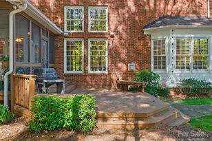 9421 Briarwick Ln, Charlotte, NC 28277 - Photo 41