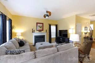 722 Chelton Ln, Fort Mill, SC 29715 - Photo 5