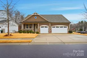 432 Sandbar Pt, Lake Wylie, SC 29710 - Photo 1