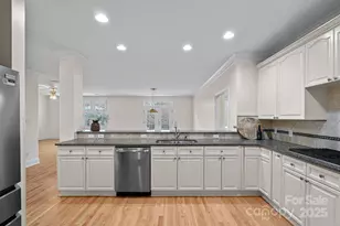 6505 Enclave Pl, Charlotte, NC 28277 - Photo 9