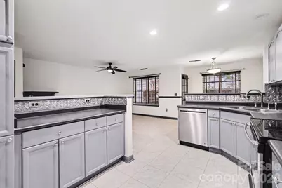 9733 Elizabeth Townes Lane, Charlotte, NC 28277 - Photo 3