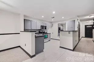 9733 Elizabeth Townes Ln, Charlotte, NC 28277 - Photo 5