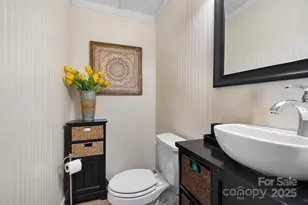 1040 Oak Rdg Ln, Mars Hill, NC 28754 - Photo 13