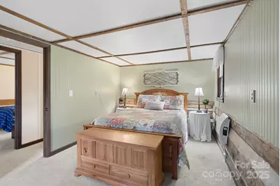 1040 Oak Ridge Lane, Mars Hill, NC 28754 - Photo 19