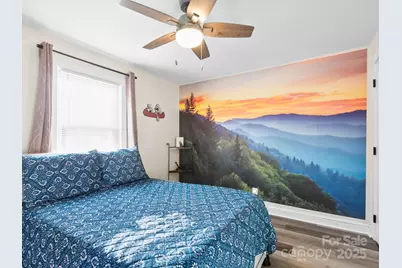 240 Norleon Avenue, Hendersonville, NC 28791 - Photo 21