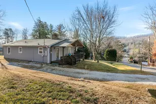 240 Norleon Ave, Hendersonville, NC 28791 - Photo 29