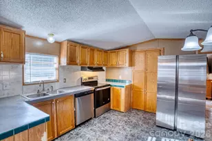 977 Lavender Rd, Grover, NC 28073 - Photo 5