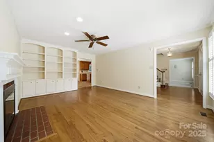 147 35th Ave NE, Hickory, NC 28601 - Photo 9