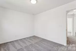 709 Hillsdale Dr, Cherryville, NC 28021 - Photo 19