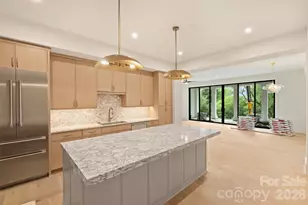 409 Queens Rd, Charlotte, NC 28207 - Photo 9