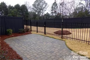 11218 Cobb Creek Ct, Charlotte, NC 28277 - Photo 13