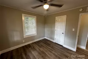 903 Holt St, Lexington, NC 27292 - Photo 13