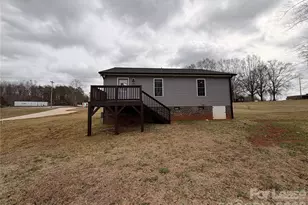 2775 S US 321 Hwy, Newton, NC 28658 - Photo 13