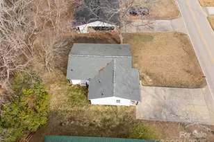 608 Rock St, Lancaster, SC 29720 - Photo 31