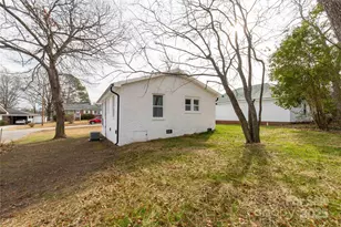 608 Rock St, Lancaster, SC 29720 - Photo 27