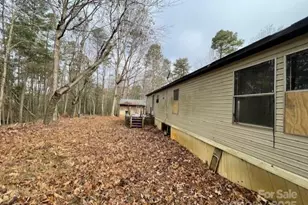 19 Robin Ln, Asheville, NC 28806 - Photo 3