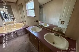 19 Robin Ln, Asheville, NC 28806 - Photo 7