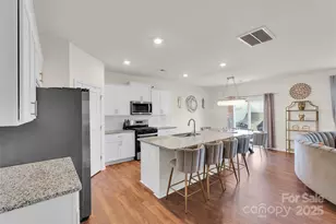 18 Plumwood St, Simpsonville, SC 29680 - Photo 7