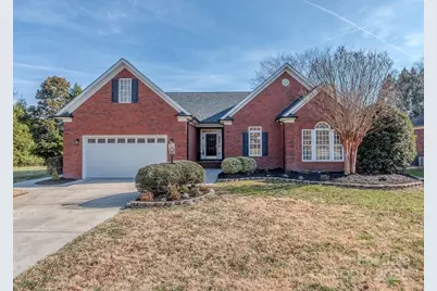 7852 Grimsby Circle, Harrisburg, NC 28075 - Photo 1