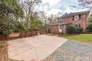 1311 Burtonwood Cir, Charlotte, NC 28212 - Photo 41