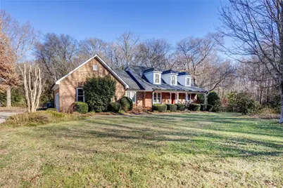 1230 Bennington Drive NW, Concord, NC 28027 - Photo 3