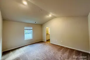 6322 Lowe Ln, Charlotte, NC 28214 - Photo 9