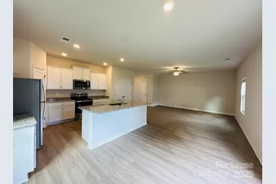 6322 Lowe Lane, Charlotte, NC 28214 - Photo 7