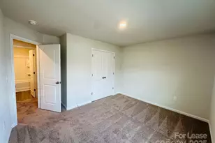 6322 Lowe Ln, Charlotte, NC 28214 - Photo 13