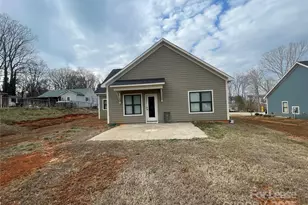 423 Dallas Stanley Hwy, Dallas, NC 28034 - Photo 17