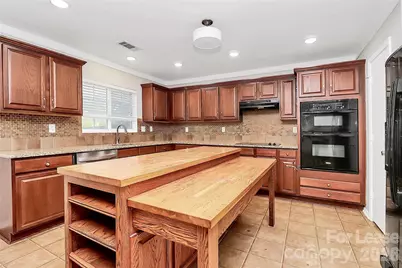 15611 Normans Landing Drive, Charlotte, NC 28273 - Photo 5