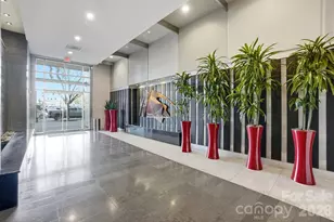 333 W Trade St, Charlotte, NC 28202 - Photo 9