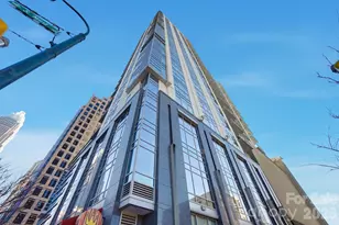 333 W Trade St, Charlotte, NC 28202 - Photo 5