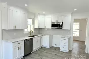 9215 Richardson King Rd, Waxhaw, NC 28173 - Photo 5