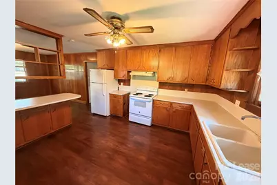 2590 Otis Dellinger Road, Lincolnton, NC 28092 - Photo 9