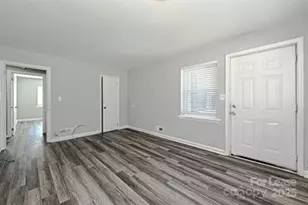 1229 Effingham Rd, Charlotte, NC 28208 - Photo 11