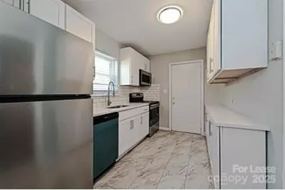 1229 Effingham Road, Charlotte, NC 28208 - Photo 17