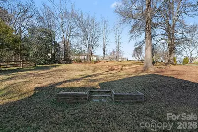 1635 Bear Mountain Road, Charlotte, NC 28214 - Photo 27