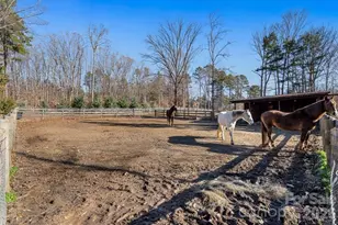 9870 Harvest Ln, Davidson, NC 28036 - Photo 3