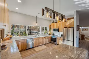 9870 Harvest Ln, Davidson, NC 28036 - Photo 5