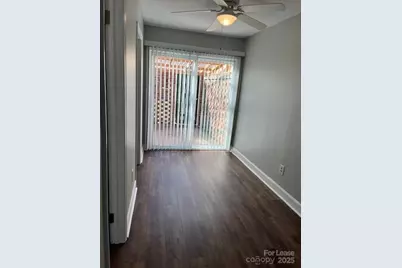 175 17th Street NW #G6, Hickory, NC 28601 - Photo 5