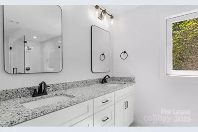 501 E Robinson Street, Dallas, NC 28034 - Photo 5