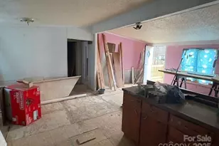 5518 Skycrest Dr, Charlotte, NC 28269 - Photo 11