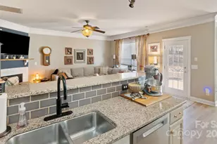 1028 King's Bottom Dr, Fort Mill, SC 29715 - Photo 17