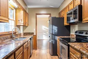 100 Wolf Shoals Dr, Hendersonville, NC 28739 - Photo 17