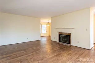 100 Wolf Shoals Dr, Hendersonville, NC 28739 - Photo 11